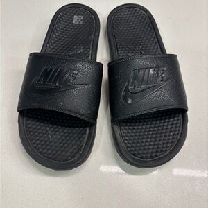 Nike Benassi Jdi Slides